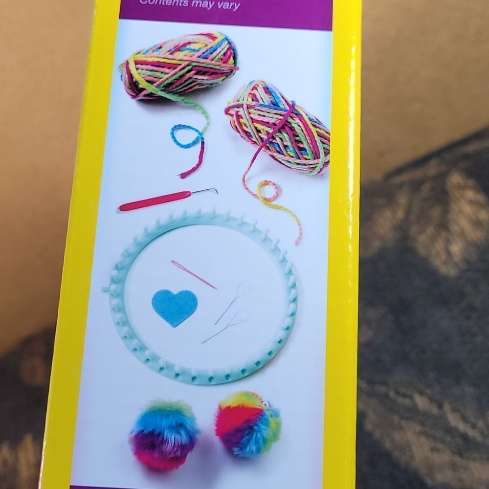 Creativity for Kids Quick Knit Loom Kit - Picture 6 of 6